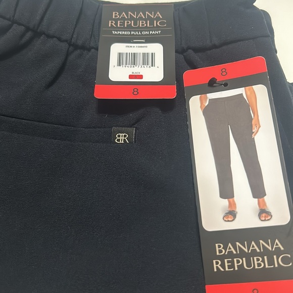 Banana Republic Ladies Tapered Pull On Pants 6,8,12 NWT - Picture 3 of 5